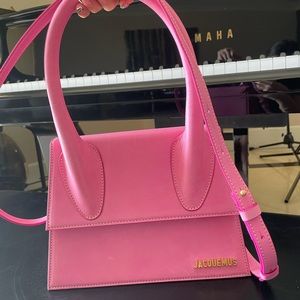JACQUEMUS PINK LE GRAND CHIQUITO ***HOT ITEM***